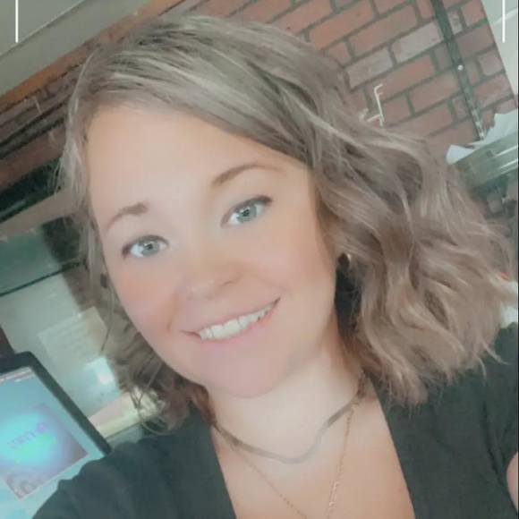 Meet your Posher, Jessi - Picture 1 of 1